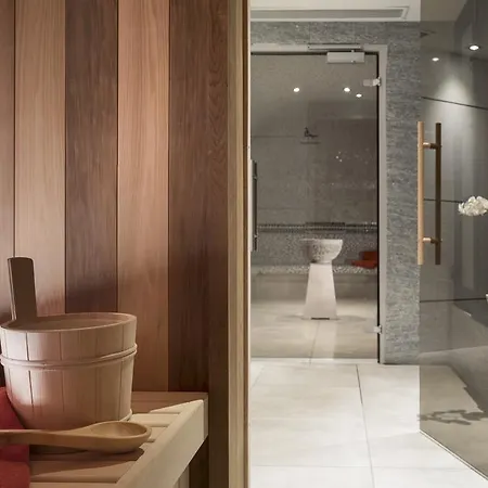 Aparthotel Mgm & Residences - Le Cristal De Jade 5*