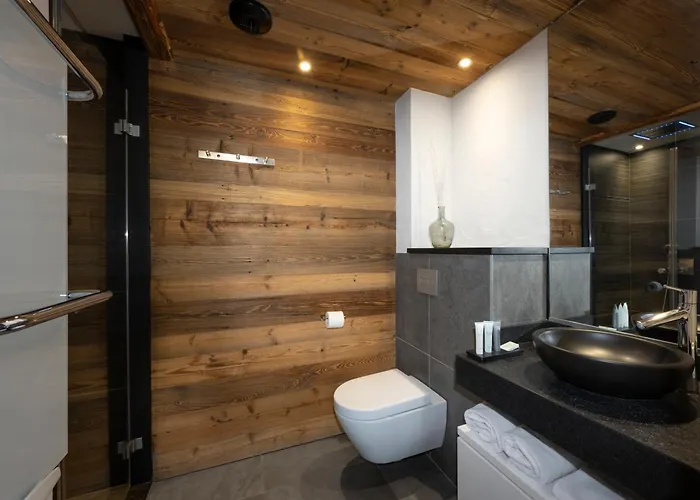 Mgm & Residences - Le Cristal De Jade Aparthotel 5*