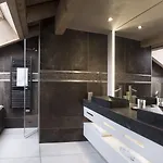 Apart-hotel Mgm Hôtels&résidences - Résidence Le Cristal De Jade