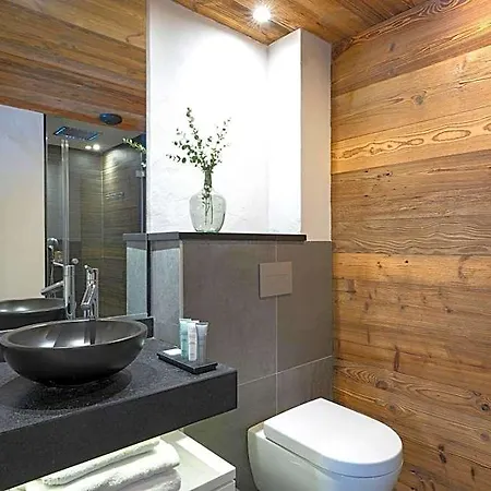 Mgm & Residences - Le Cristal De Jade Apartmanhotel Chamonix