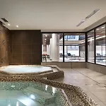 Mgm & Residences - Le Cristal De Jade