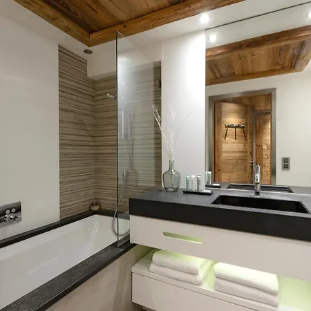 Mgm & Residences - Le Cristal De Jade Aparthotel